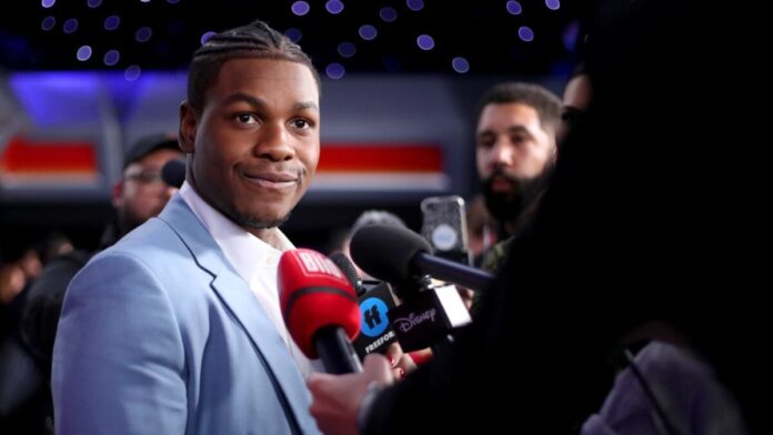 John-Boyega-Thinks-Star-Wars-Could-Learn-From-All-That.jpg